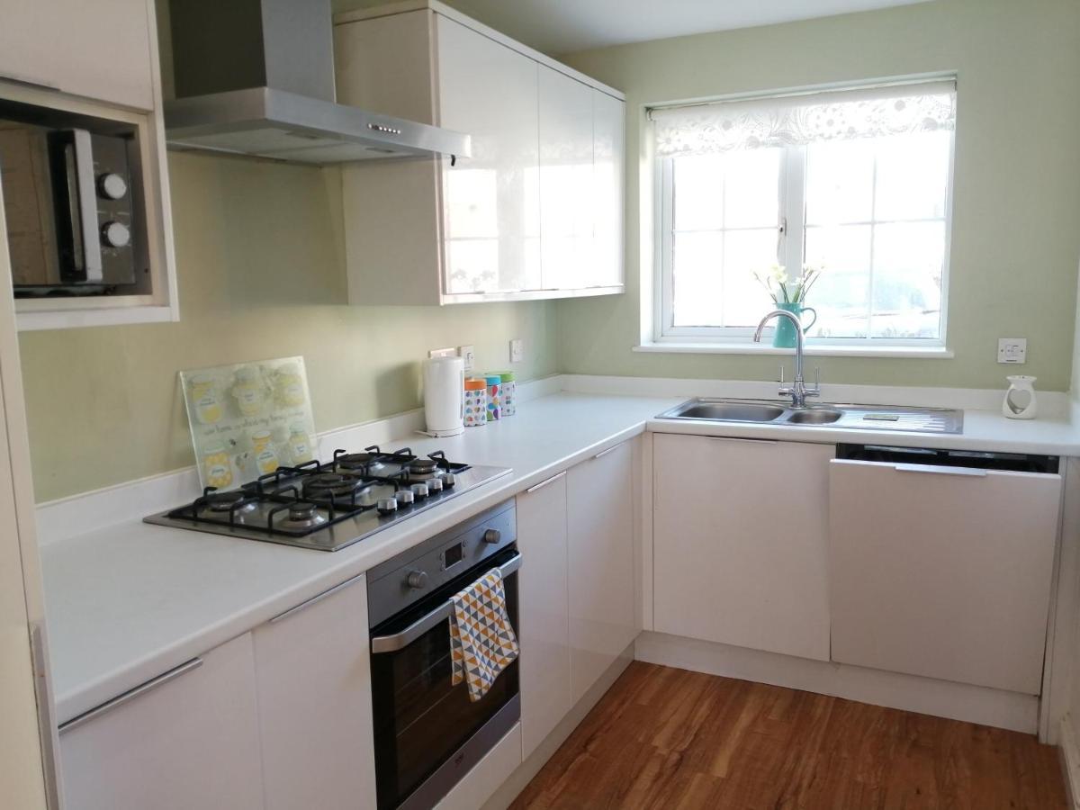 Spacious Townhouse With Sea Views Near Cardiff Barry Dış mekan fotoğraf