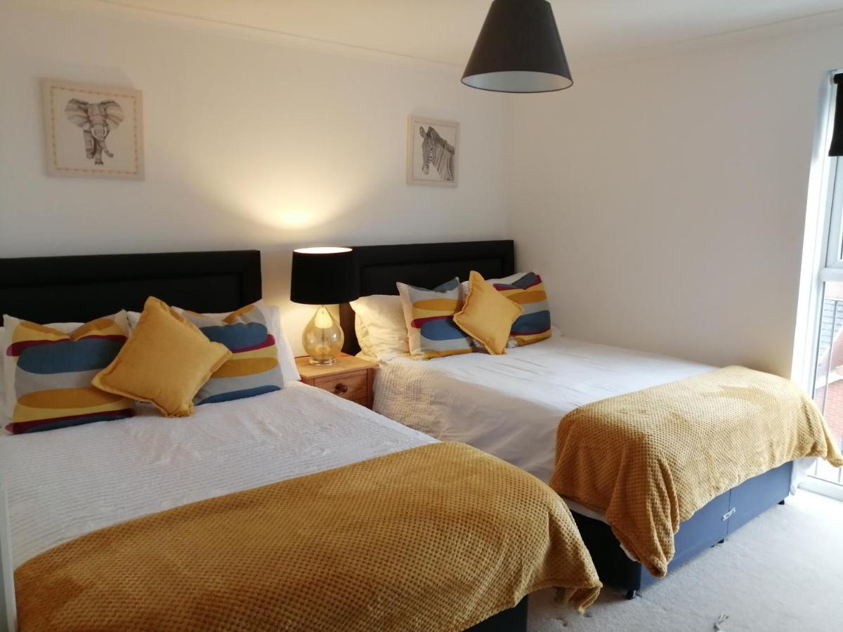 Spacious Townhouse With Sea Views Near Cardiff Barry Dış mekan fotoğraf