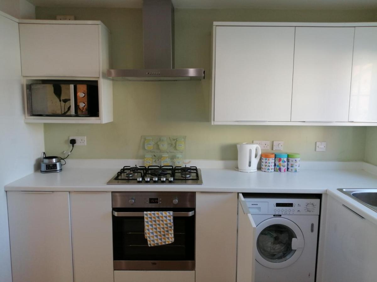Spacious Townhouse With Sea Views Near Cardiff Barry Dış mekan fotoğraf