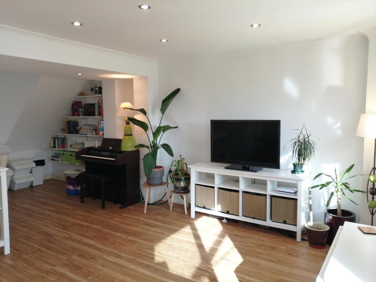 Spacious Townhouse With Sea Views Near Cardiff Barry Dış mekan fotoğraf