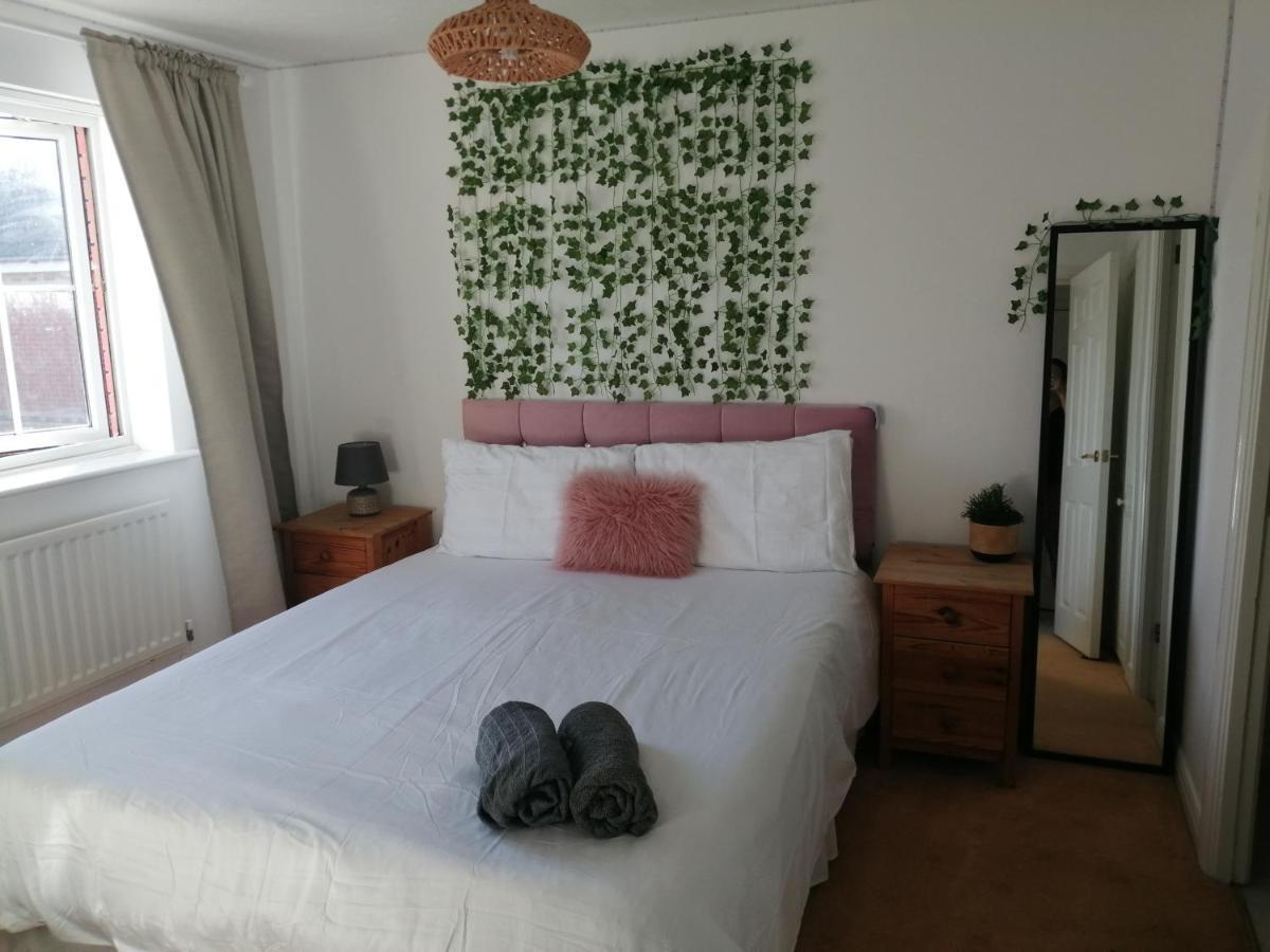 Spacious Townhouse With Sea Views Near Cardiff Barry Dış mekan fotoğraf